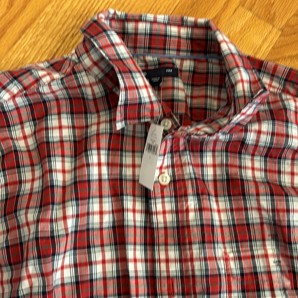 Long Sleeve Red Plaid Button Down Shirt NWT - Picture 4 of 6